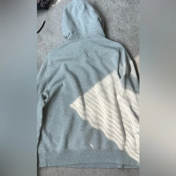 Polo by Ralph Lauren Gray Sweatshirt with Navy Accents - Picture 9 of 10